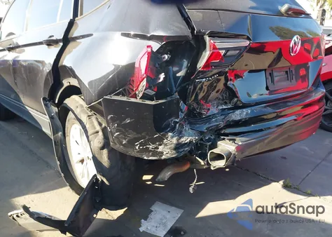 2020 Volkswagen Tiguan 2.0T S z USA, uszkodzony, nr VIN 3VV1B7AX3LM147791